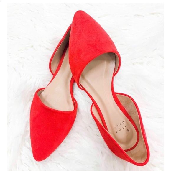 a new day Shoes - 🔵RED MICROSUEDE POINTED TOE SLIP ON SHOES